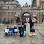 Greta Thunberg Instagram - School strike week 190. #FFFSolidarityWithSudan #FridaysForFuture #PeopleNotProfit #ClimateStrike Parliament House, Stockholm