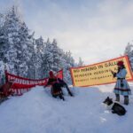 Greta Thunberg Instagram - Yesterday I and three other activists from @fridaysforfuture.swe joined local Sami activists for a manifestation in Gállok. Here, on indigenous land, a British mining company wants to build a mine. That would be a disaster for the climate and environment. The Sami communities affected have clearly and repeatedly said no to this mine. We now await the Swedish government’s decision on whether they will allow this to happen or not. The short-term profits of a British mining company cannot be prioritised over the culture and rights of the Sámi people, as well as our climate, biodiversity and clean air and water. No matter what the people in power might claim, this mine will not be a part of a “green transition”. The time for false, neo-colonial climate “solutions” is over. The Swedish government must end the colonisation of Sápmi and the exploitation of people and nature. Sign the petition in my profile to show your support! #NoMineInGállok #StandWithSápmi #PeopleNotProfit