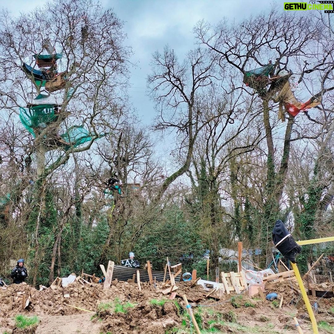 Greta Thunberg Instagram - South of France. While the French gouvernement intends to build a huge private highway (the A69) on fertile lands, wet zones and forests instead of improving the existing public roads, railways and bus, French activists from @lavoieestlibre and @gnsa_officiel organise to climb into the trees. They pacifically occupy the land in order to avoid the cutting - what’s more illegal at this time of year according to the protected species living there. Facing extreme violence from the police, as continuous tear gaz jet, siege to hinder their access to food and sleep privation, the locals made a complaint at UN. The special rapporteur on environmental defenders @forst.michel came yesterday on-site, but the situation is still tense. Activists should not face such persecutions while simply preventing illegal destruction and fighting for a liveable future for all. We need environmental democracy, not criminalisation of environmental defenders. #stopA69 Photo credits @gyppae & @alexis_pichot Saïx