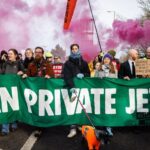 Greta Thunberg Instagram - This Saturday we were over 1000 people who blocked and disrupted the Farnborough airport - one of the busiest private jet airports in Europe - to protest against their planned expansion and against private jets. This airport has an average of 2,5 passengers per plane, and 40% of their flights fly empty. The fact that using private jets is both legally and socially allowed today in an escalating climate emergency is completely detached from reality. There are few examples that as clearly show how the rich elite is sacrificing present and future living conditions on this planet so that they can maintain their extreme and violent lifestyles. #BanPrivateJets #StopAirportExpansion #ClimateJusticeNow #MakePollutersPay 📸: Crispin Hughes Farnborough Airport