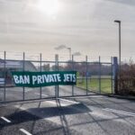 Greta Thunberg Instagram - This Saturday we were over 1000 people who blocked and disrupted the Farnborough airport - one of the busiest private jet airports in Europe - to protest against their planned expansion and against private jets. This airport has an average of 2,5 passengers per plane, and 40% of their flights fly empty. The fact that using private jets is both legally and socially allowed today in an escalating climate emergency is completely detached from reality. There are few examples that as clearly show how the rich elite is sacrificing present and future living conditions on this planet so that they can maintain their extreme and violent lifestyles. #BanPrivateJets #StopAirportExpansion #ClimateJusticeNow #MakePollutersPay 📸: Crispin Hughes Farnborough Airport