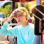 Griffin Wallace Henkel Instagram - A little time in #Galveston #texas #summer #2023 #familytime #shopping #pelicans #grateful #mikesicecream