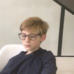Griffin Wallace Henkel Instagram - 2018 #audition on location in #Mexico City. #tired and loopy ✔️ #mom’s glasses ✔️ #construction on site ✔️