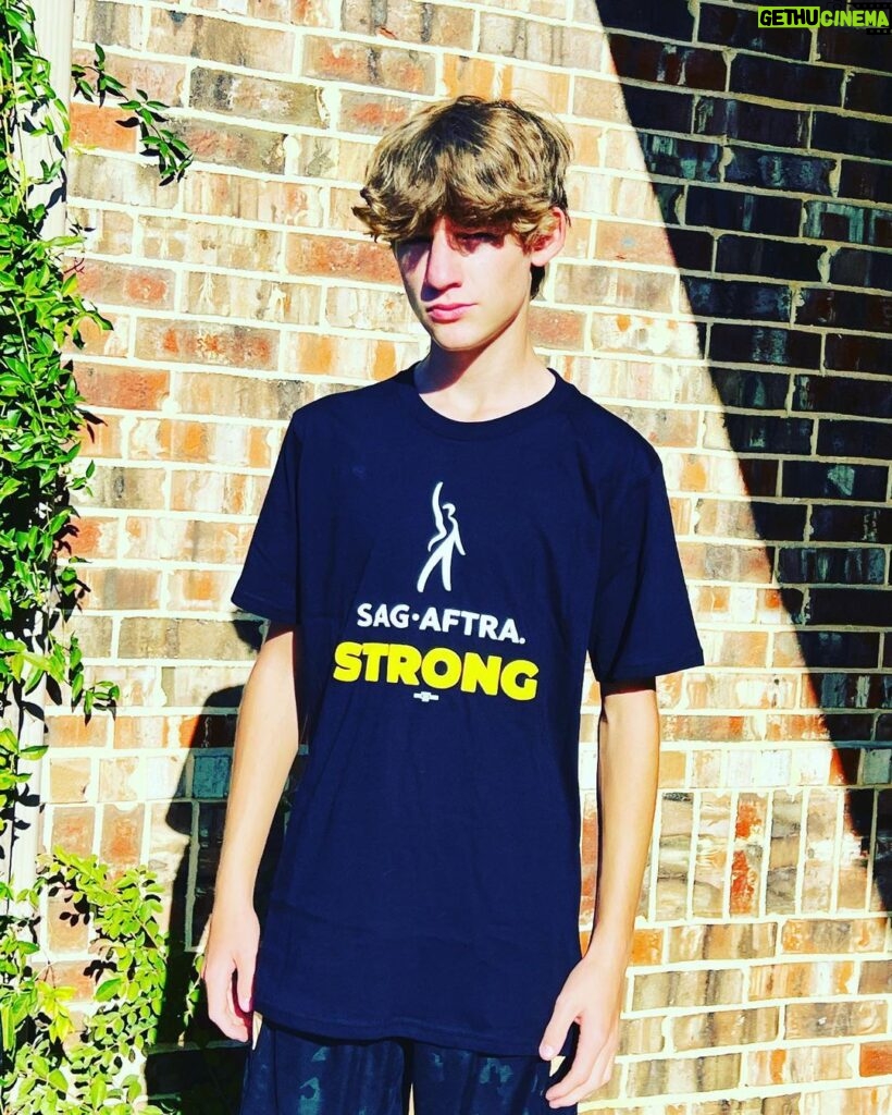 Griffin Wallace Henkel Instagram - If not us, then who? So grateful for the all the actors and other union members holding the line and staying #strong. Thank you to the @sagaftra negotiating committee for being courageous leaders. #grateful to be #union #sagaftrastrong #sagaftramember #sagstrong