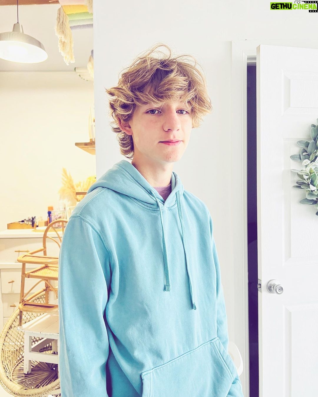 Griffin Wallace Henkel Instagram - #blue