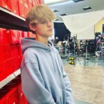 Griffin Wallace Henkel Instagram - #Hangin around selling #shoes #commercial #shoot #teen #actor #Dallas #dallasactor #funtimes #grateful