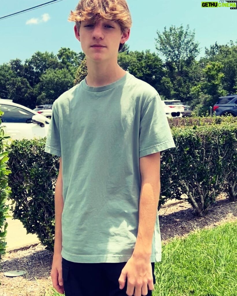 Griffin Wallace Henkel Instagram - #Goodbye 7th. #Time to #chill. #summervibes #vacationmode #schools out. #summer 2023