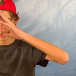 Griffin Wallace Henkel Instagram – When your face does all the work.

#actor #teenactor #godmovie #interimagreement #teen #hats #badhairday #itsallgood #low #energy #day