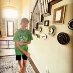 Griffin Wallace Henkel Instagram – #saturday all day 

#thanks #Aunt #Jenni #birthday #swag