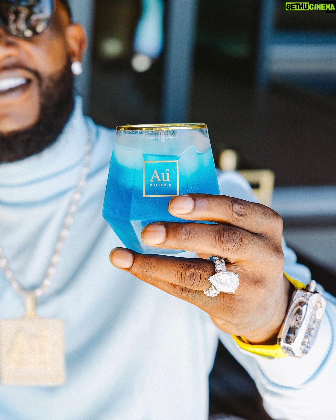 Gucci Mane Instagram - This the juiceš„¤š @auvodka x @laflare1017 #auvodka
