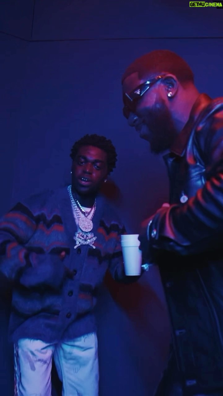 Gucci Mane Instagram - That Boi Yak went 2harddd on this #KingSnipe joint! Aye @kodakblack you gotta teach me that lil dance mane! #KingSnipe out now link in bio 👑👑
