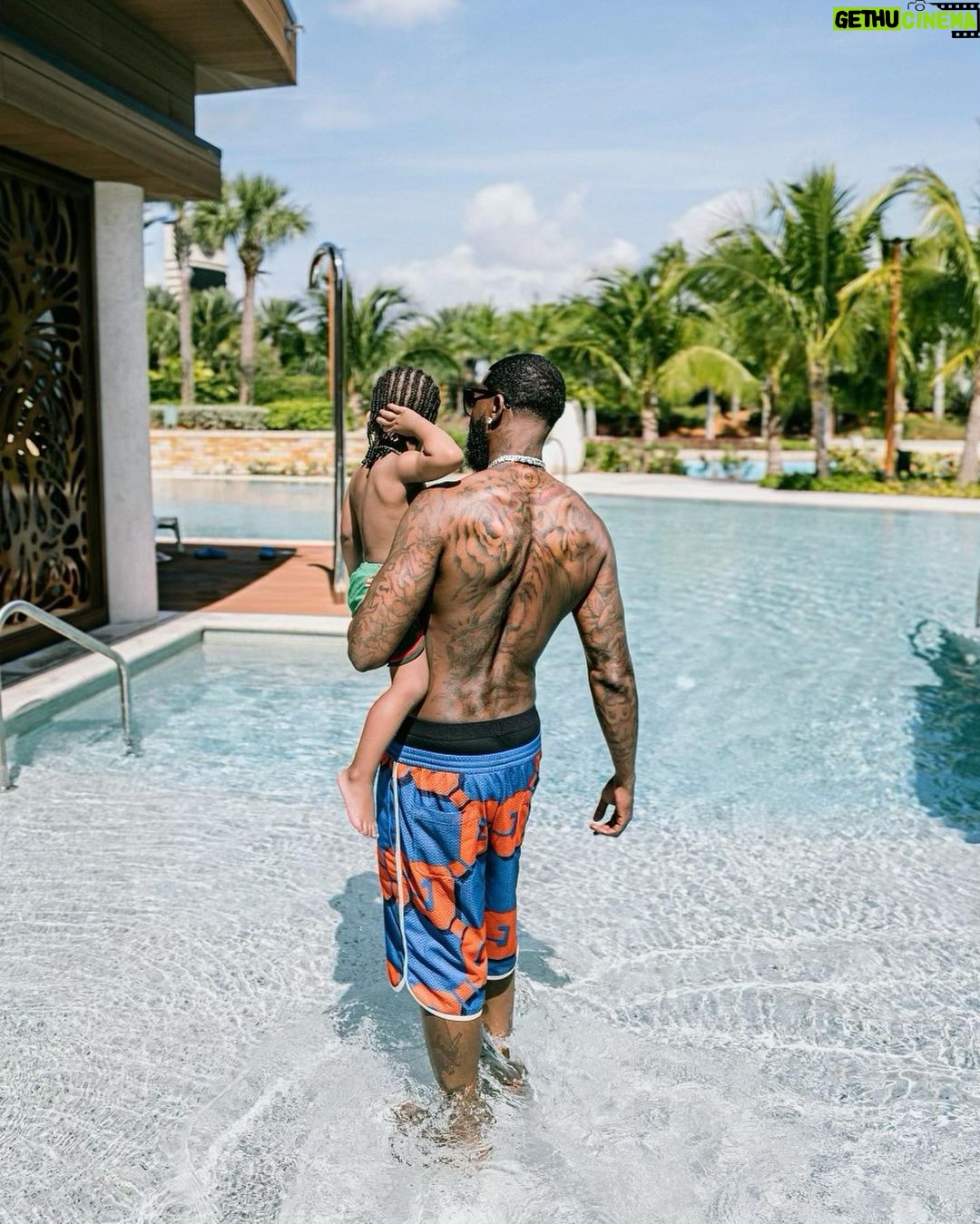 Gucci Mane Instagram - DAD BODY πͺπΏπ°π₯Άπ§