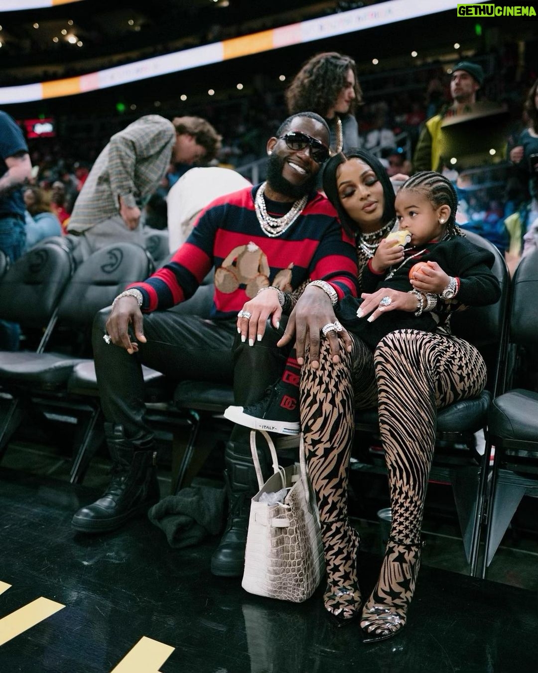 Gucci Mane - 325.5K Likes - Like Father Like Son 🥶🥶