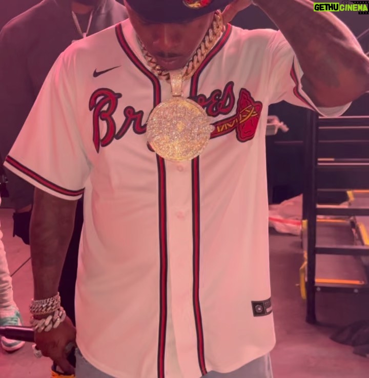 Gucci Mane - 282.6K Likes - Atl was legendary Preciate y’all @21savage and @dababy 🥶🥶 Legend Of The Streets