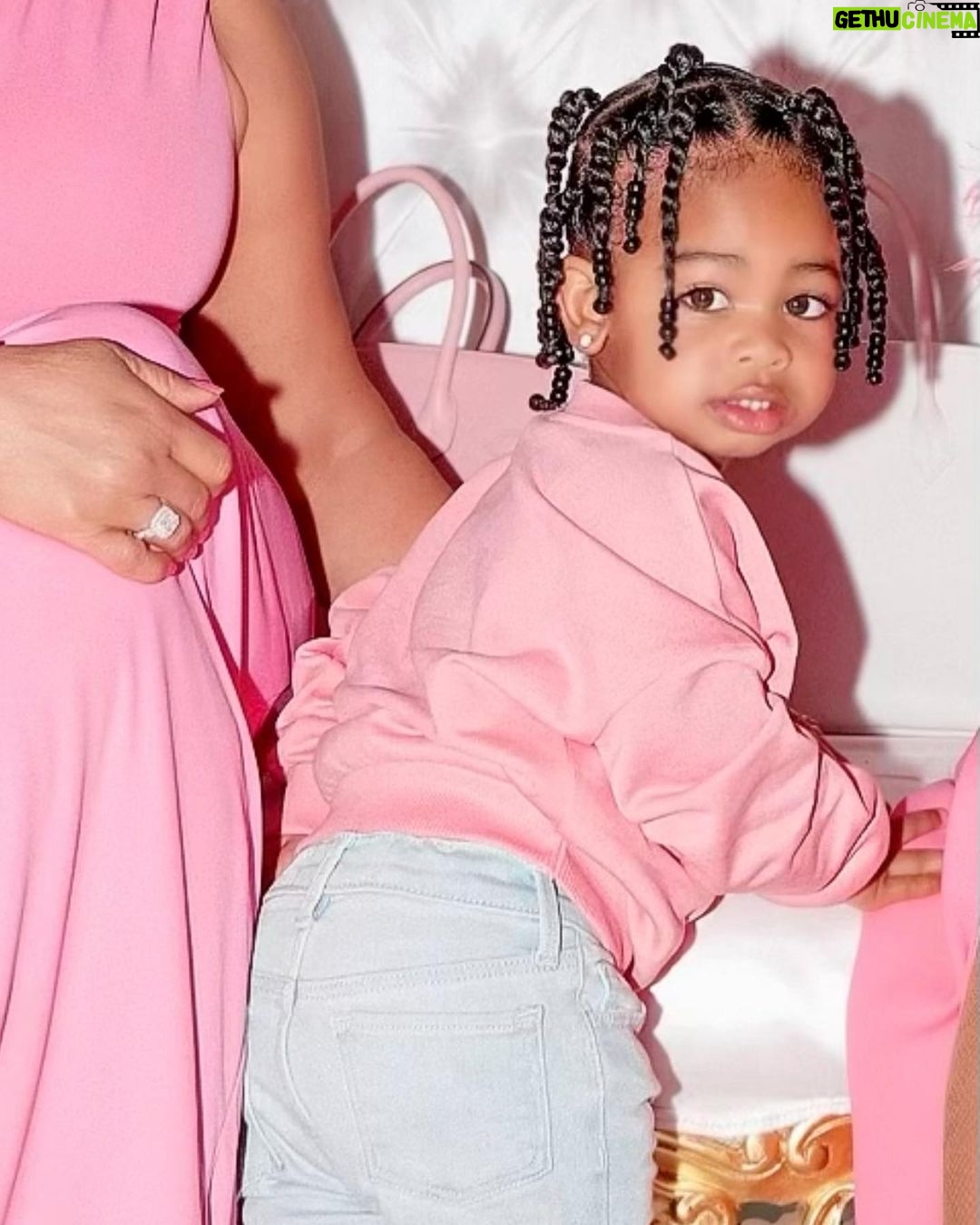 Gucci Mane - 371.1K Likes - My beautiful wife & I can’t wait to welcome our baby Girl !! The Wop bout to have a daughter !