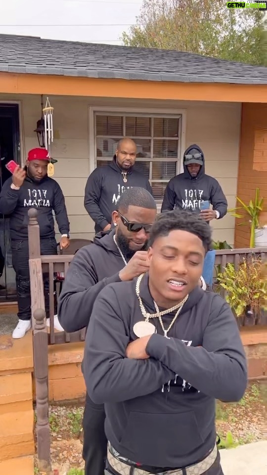 Gucci Mane Instagram - I just signed the hardest youngin in Alabama welcome @truckload_cinco to the 1017 family This signing was personal since he from my hometown Bessemer Alabama I had to stop by my granddaddy house the original 1017 for inspiration! #1017Mafia