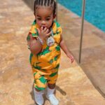 Gucci Mane Instagram - I take my shirt off and the girls stop breathing 😮‍💨 @icedavis1017 🧊🧊