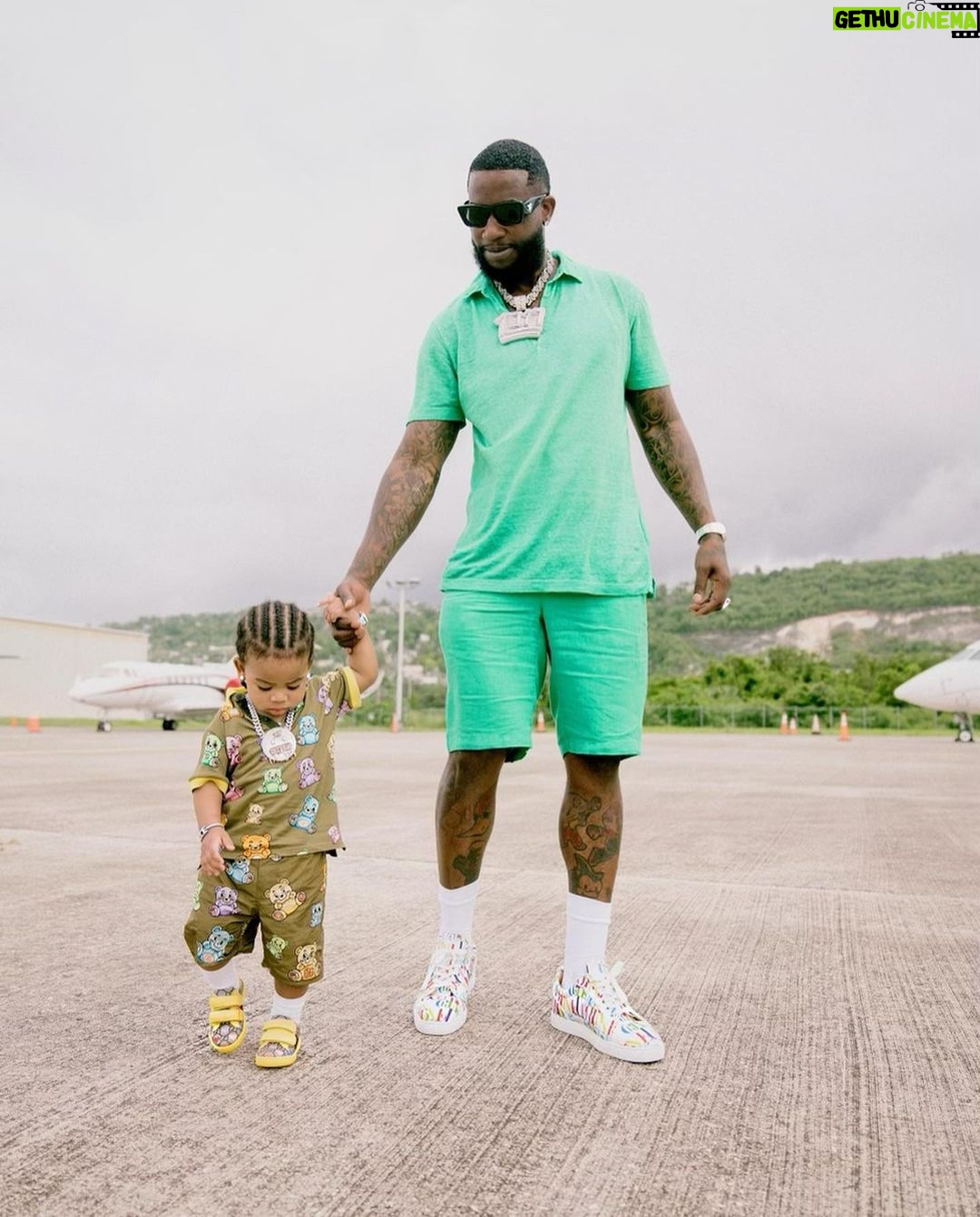 Gucci Mane - 247K Likes - The LightSkinned Gucci #BigIce 🧊 @icedavis1017
