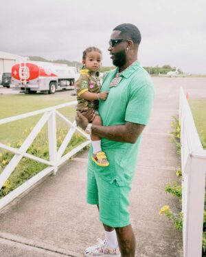 Gucci Mane Instagram - The LightSkinned Gucci  #BigIce 🧊 @icedavis1017