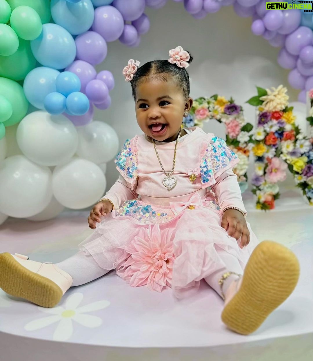 Gucci Mane Instagram - Wow my lil princess a 1 year old HappyBirthday Iceland Davis Daddy love you so much!! ❤️😘❤️ 2/8/23