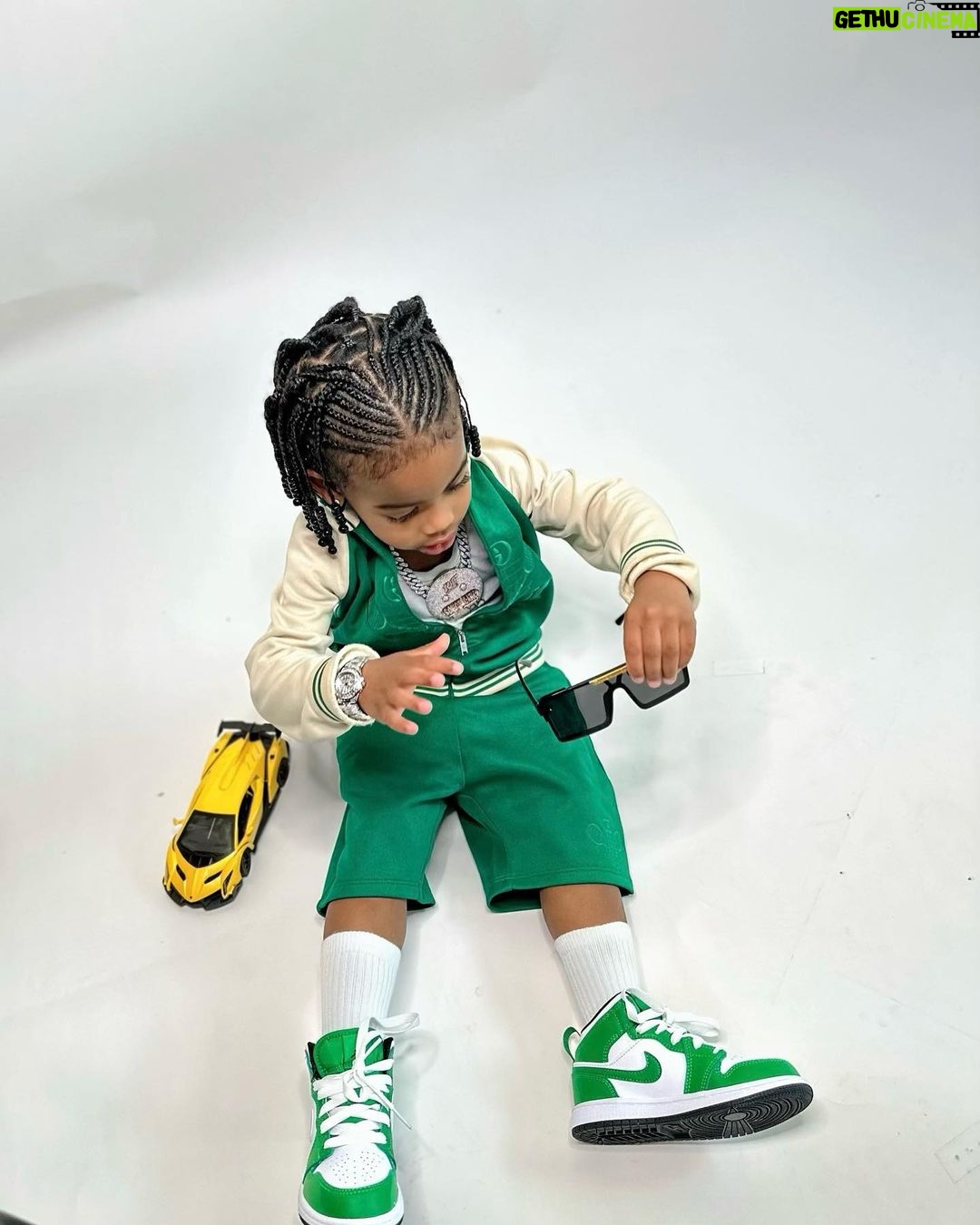 Gucci Mane Instagram - Happy Birthday to my son! My baby boy 3 years old today. Daddy love you and so proud of you @icedavis1017 #12/23/20 🧊🧊