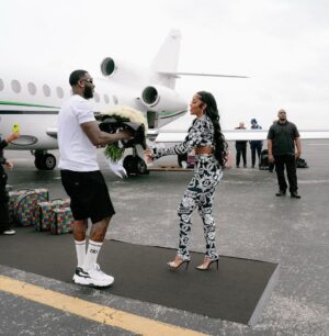 Gucci Mane Instagram - Happy Birthday to my wife @keyshiakaoir I love you babe and appreciate you and want to acknowledge you for being the best wife mom and business lady I ever met!  Enjoy your bday  but you know with me everyday your birthday cuz whatever you want you know I got it 💰😘❤️