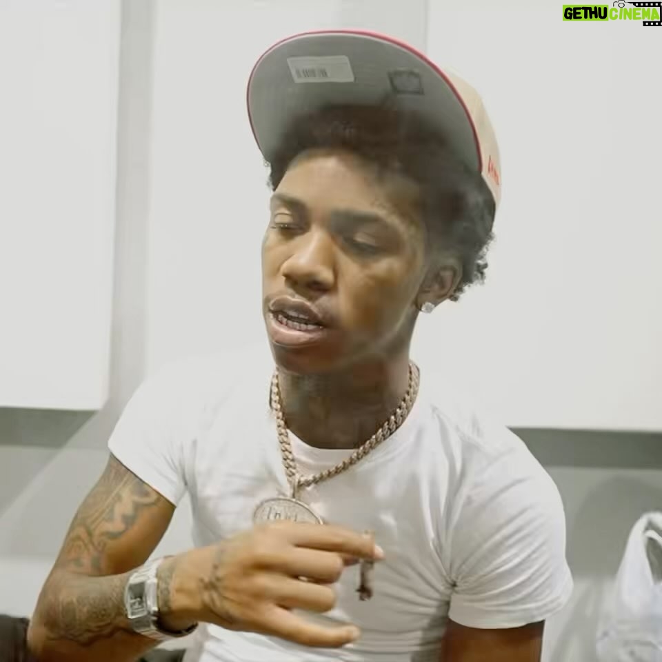 Gucci Mane Instagram - It’s up @lirye_ new album #LiRyevsLiReezy out now link in bio!! Album too hard no skips no features!! 🥶🥶 link in bio