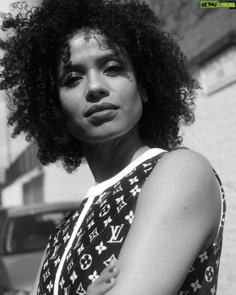 Gugu Mbatha-Raw Instagram - Inhale Noir, Exhale Sunlight 🤍🤍🤍 #EmotionalRescue @flauntmagazine Thanks for giving me a moment in the Sun to talk about #Surface and especially for giving me the opportunity to share my work with UNHCR @refugees “I think that the work UNHCR is doing is so important… When you hear about all these numbers of people that have fled conflict on the news, it can be very hard to feel it on a human level, so part of my role as an ambassador is to witness and observe these individual stories, and try to humanize them for people… one thing to always bear in mind is to start with the individual, and the fact that these things could happen to you; understanding how related we all are as a human family is a really important place to start - being kind and open-hearted, and putting yourself in the shoes of a refugee, because it could very easily be you one day.” 🙏🏽 Photographed by @JessieCraigRoche Styled by @harrietnicolsonstylist Hair: @ShonJu Makeup: @TaniaGrier