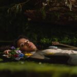 Gugu Mbatha-Raw Instagram - Episode 5 goes deep! 🐳😱 Watch Sophie’s journey reach new levels… So excited to share this brand new episode! Cinematography: @pinkclaudinesauve Music: @olafurarnalds #Surface now streaming @appletvplus 🌊 Apple Tv+