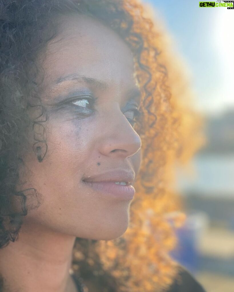 Gugu Mbatha-Raw Instagram - That’s a Season 1 wrap on Surface! Gave this one my all… such a joyful journey with some beautiful Souls. So grateful for our wonderful team! Can’t wait to share it with you 🌊❤️✨ @hellosunshine @appletvplus San Francisco, California
