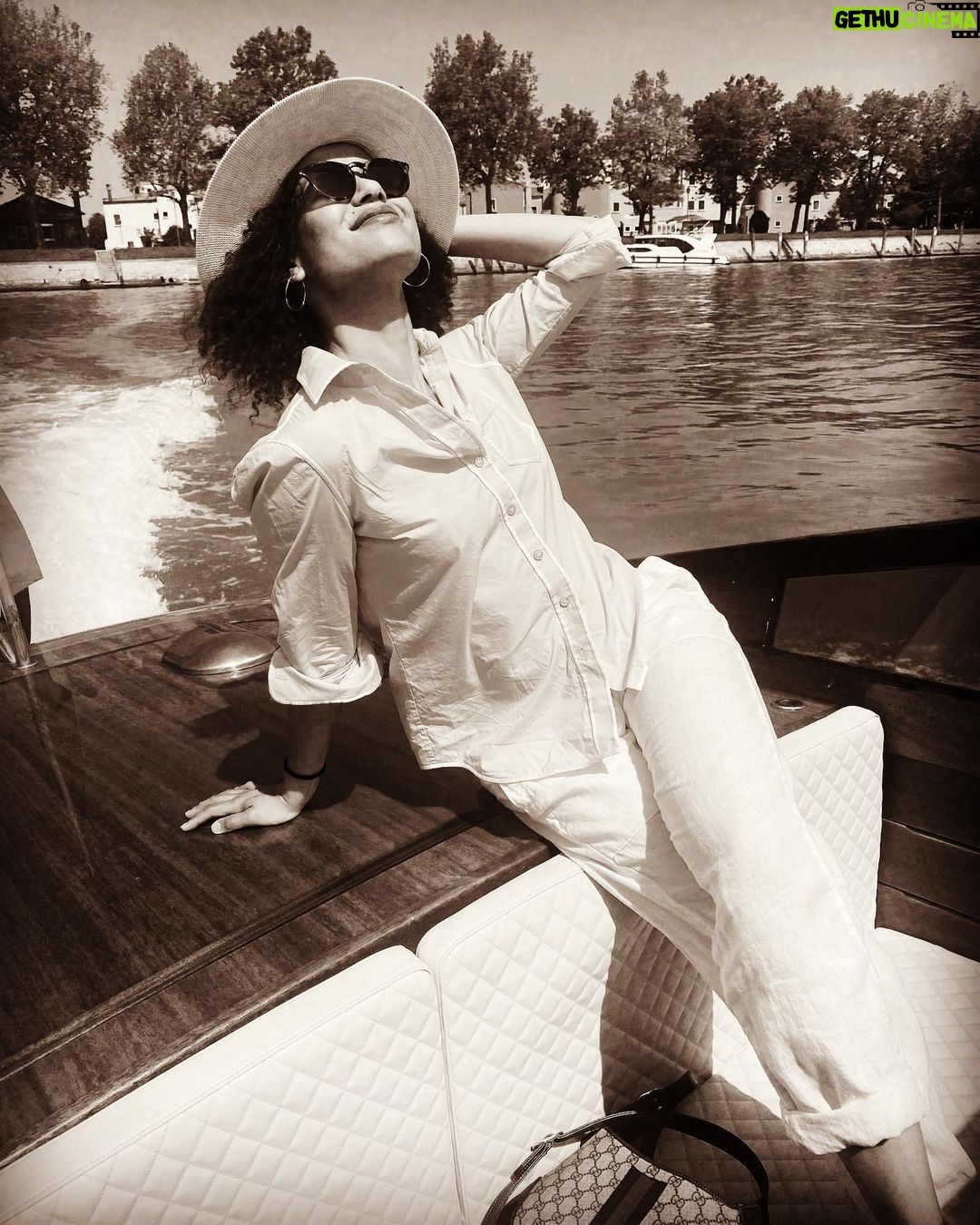 Gugu Mbatha-Raw Instagram - Beautiful Venice! Thank you for bringing my Soul back to Life! 🇮🇹❤️☀️ #lift Venice, Italy