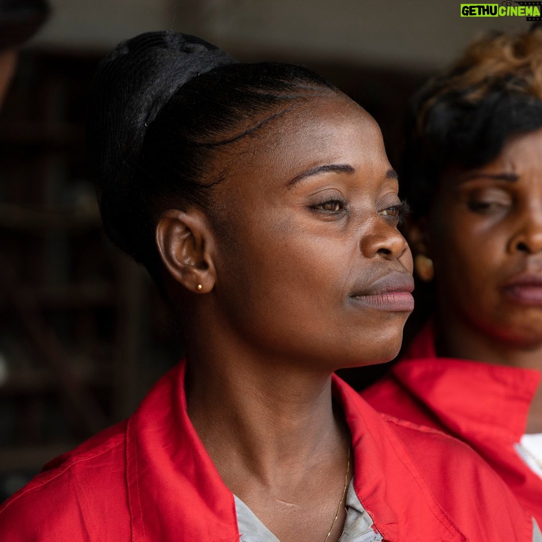 Gugu Mbatha-Raw Instagram - These women are mechanics. They’re displaced. They’re hard workers, and strivers, and dreamers. When I met them in the DR Congo, they told me how learning new skills like this with @Refugees was a lifeline. And trust me when I say that fixing tyres is hard work! I want to dedicate this #InternationalWomensDay to them 🔧 ©UNHCR/Caroline Irby #IWD23 Democratic Republic of the Congo