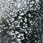 Guillaume St-Amand Instagram - Hypnotisé par ces vagues de glace, quelque part en Gaspésie.