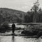 Guillaume St-Amand Instagram - Quand j’étais plus jeune, partir à vélo était ma façon de prendre une pause, m’évader quelques instants. Il n’y a rien de plus méditatif que de respirer le grand air et pédaler pendant des heures. Presque 10 ans sans en faire, j’ai renoué avec ce plaisir de rouler grâce à @momemtumbiking – le Voya E+ est un vélo parfait autant pour se promener en ville que pour mes sorties plein air. • • When I was younger, going on a bike ride was my favourite way to take a break, escape for a few moments. There is nothing more meditative than breathing the fresh air and pedaling for hours. Almost 10 years without riding, I reconnected with this pleasure of riding thanks to @momemtumbiking – the Voya E+ is a perfect bike for riding around town and in nature. Sainte-Adèle, Quebec