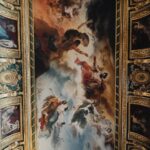 Guillaume St-Amand Instagram - Le Louvre, les gens, moi et mon iPhone. #shotoniphone #louvremuseum #paris #explorefrance #france #streetphotography #apple