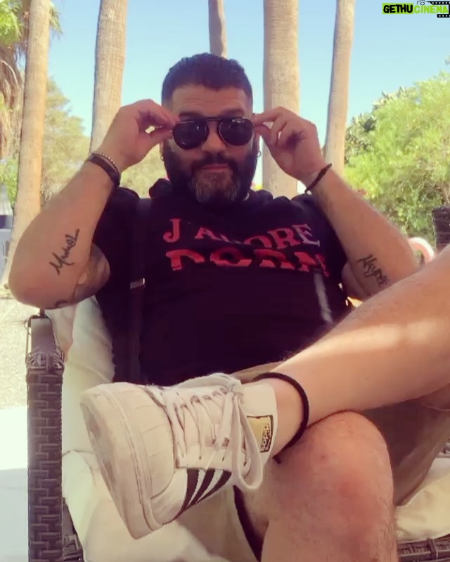 Guillermo Díaz Instagram - 🦩🌴.