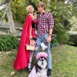 Gus De St. Jeor Instagram - Halloween pt. 2 🐺 Just incase if you didn’t see Koda steal the show already 😉👻