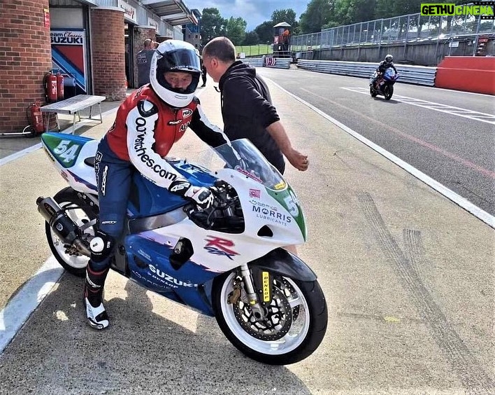 Guy Martin Instagram - Last weekend Team Lincs Classic Suzuki went down to Brands Hatch for the European Endurance Cup. Guy and Ash Thompson were on the GSXR1000K1 and TLCS new team rider (ex-GP winner) Alan Carter with regular boy Richard 'Steady' Steadman on the GSXR750K1. full Race report can be found on the Team Lincs Classic Suzuki Facebook page. Many thanks to all those involved especially Ash and Steady for some serious last-minute grafting on the bike build. To Dave Creasy and Rob Tucker for excellent pit-boards throughout the race with the help of Nick and Steve from team AC. Thanks to Sharon from Team Guy for stepping in and stepping up as Crew chief. Tracy from Team Alan for the superb cakes, and Jez, Butch and Paul for great work behind the scenes. Big thanks to Pete for making it happen. A very special thanks to the following for their help and support along the way from @morrislubricantsuk, Dunlop tyres, Marvic wheels, Crowe Performance, Signs Express Lincoln. As a team the craic was on point and as always we walk away with some great memories and more importantly some lessons learned. The EEC is a great series with an incredible paddock, and we hope it won't be long before we join them again on the track. #dainese #agv #guymartinofficial #guymartin Brands Hatch Circuit, Fawkham, Kent