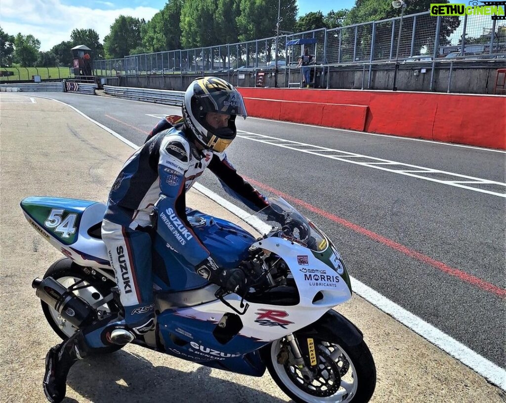 Guy Martin Instagram - Last weekend Team Lincs Classic Suzuki went down to Brands Hatch for the European Endurance Cup. Guy and Ash Thompson were on the GSXR1000K1 and TLCS new team rider (ex-GP winner) Alan Carter with regular boy Richard 'Steady' Steadman on the GSXR750K1. full Race report can be found on the Team Lincs Classic Suzuki Facebook page. Many thanks to all those involved especially Ash and Steady for some serious last-minute grafting on the bike build. To Dave Creasy and Rob Tucker for excellent pit-boards throughout the race with the help of Nick and Steve from team AC. Thanks to Sharon from Team Guy for stepping in and stepping up as Crew chief. Tracy from Team Alan for the superb cakes, and Jez, Butch and Paul for great work behind the scenes. Big thanks to Pete for making it happen. A very special thanks to the following for their help and support along the way from @morrislubricantsuk, Dunlop tyres, Marvic wheels, Crowe Performance, Signs Express Lincoln. As a team the craic was on point and as always we walk away with some great memories and more importantly some lessons learned. The EEC is a great series with an incredible paddock, and we hope it won't be long before we join them again on the track. #dainese #agv #guymartinofficial #guymartin Brands Hatch Circuit, Fawkham, Kent