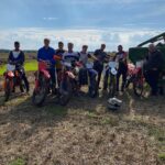 Guy Martin Instagram - What happens when you get a day off, stubble* field, a bunch of farm lads, and a big pot of tea! Carnage!!!! #guymartin #guymartinofficial #husqvarna #stubbleracing Please note no farmboys were hurt in the making of this video 🙃 just some pride!