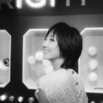 Gwei Lun-mei Instagram – 戴上Première 的你是什麼樣子？

感受到自由，自信，自在，自適的樣子。

Be Première ! Be the First !

#滿滿的左臉😜

@chanelofficial
#CHANELPremiere 
#CHANELWatches 
#CHANELPremiereFunfair #CHANELPremiereFunfairTaipei