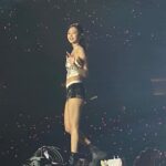 Gwei Lun-mei Instagram – 你們帶來了一整晚的活力與滿滿的可愛🫶🏻🥰💗🎆

謝謝你們！

#被可愛爆擊了💕💕
#專業.努力.熱情
#BlackPink