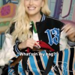 Gwen Stefani Instagram - it’s almost time 🎉 check out what’s in my bag for the big game gx🪻 @NFL @TikTok #TikTokTailgate #NFL