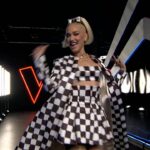 Gwen Stefani Instagram - welcome 2 my show guys !! gx #TheVoice