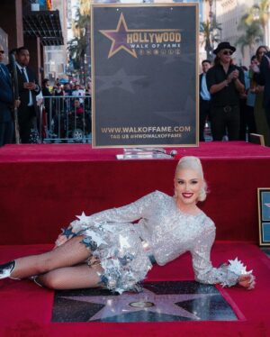 Gwen Stefani Instagram - what a dream !! thank u SO much @hwdwalkoffame + @warnerbrostv + Irving Azoff, Jimmy Iovine, and of course, @blakeshelton 🤍🙏 who would have thought this girl from Anaheim would have her own star on the Hollywood Walk of Fame 🌟 thank u for walking this journey with me, singing with me all these years … i love u !!! Gx 

Photos 1-7: @warnerbrostv