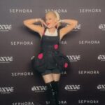 Gwen Stefani Instagram - thank u so much @sephora for having me at the Sephora Store Managers Conference !! 💖🎉 i had such a great time talking all things beauty and singing + dancing with u !! to see how creative + expressive u all are with @gxvebeauty is nothing short of a gift ✨ the magic has always been in the makeup ;) gx Las Vegas, Nevada