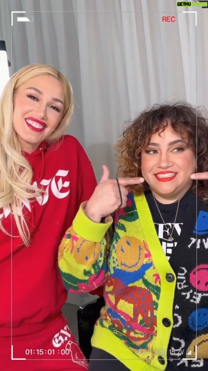 Gwen Stefani Instagram - A good friend pushes you to try new things (even if it is just a new lipstick shade) 💋 Tag the Lizzie to your Gwen for a chance to win a GXVE prize pack for you and yours ✨