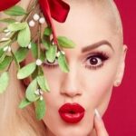 Gwen Stefani Instagram - “You Make It Feel Like Christmas” is officially @riaa_awards Certified Platinum! 💿 ✨ To celebrate, we’re taking a trip down memory lane with some of our favorite performances of our favorite holiday track. ❄️ Have you ever heard it performed live?