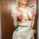 Gwen Stefani Instagram - 🩷✨🤍 m/u: @ernestocasillas + @gxvebeauty hair: @hair_sulon full look: @zimmermann styled by: @robzangardi + @marielhaenn