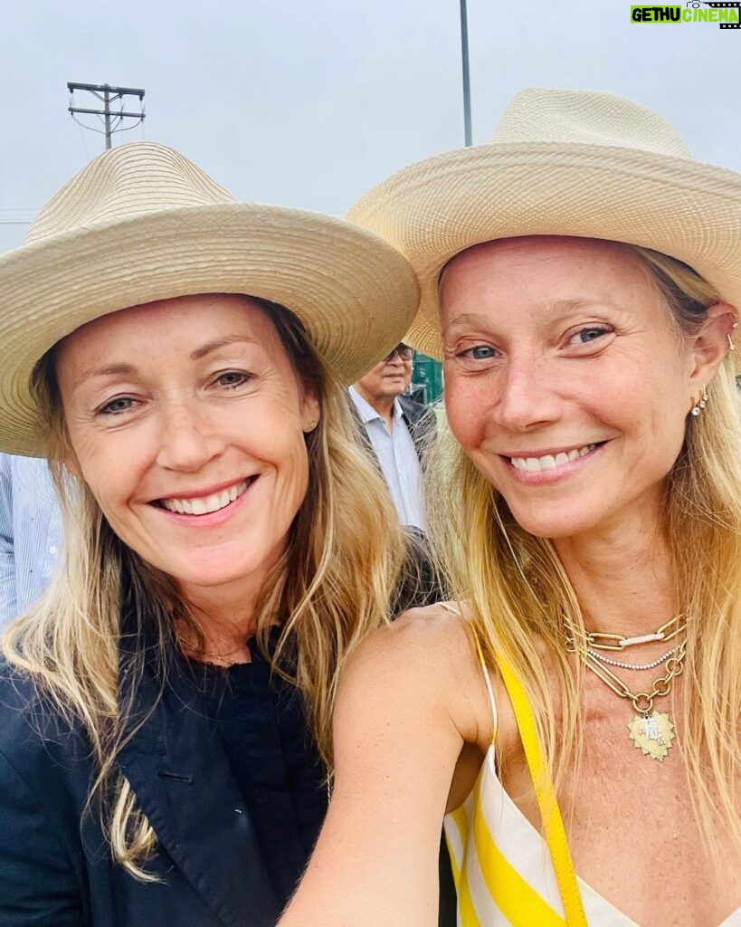 Gwyneth Paltrow Instagram - Happy Birthday @mary_wigmore❤️You are the best person in the whole universe and I would not get through this life without you.